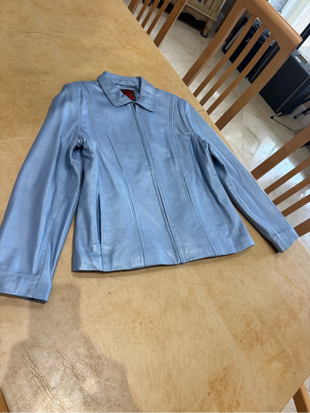 PRICE DROP: NWOT, BERNARDO,XL, lined METALLIC PERIWINKLE/“PALE TANZANITE” LTHR